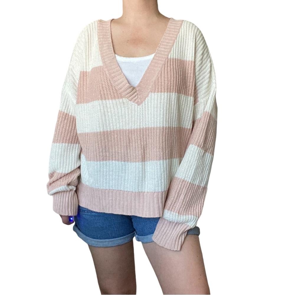 AE Sweater, size L